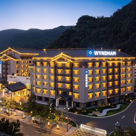 Wyndham Zhangjiajie Wulingyuan Esterno foto